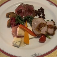 全席完全個室ワインダイニング ダイヤモンドフィッシュ - 常陸牛と松坂ポークとチーズ盛り合わせ