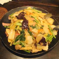 個室中華 頤和園 溜池山王店 - 