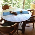 妙見石原荘 食菜石蔵 - テーブル