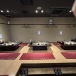 焼肉　萬輝 - 小上がり席..･ヾ(  ๑´д`๑)ﾂ