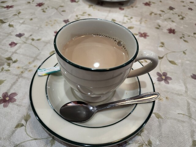 India Nepalese Aviyan photo 4