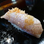 すし処 さいとう - 【H26.7.19】小鯛に車海老のフレーク。絶妙の〆加減。