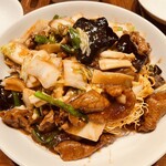 万豚記 - 牛餡かけ焼きそば