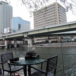 “R” Riverside Grill & Beer Garden - 2014.7