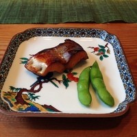 りょうりや 御旅屋 - 天然記念物の琵琶マス
                新潟の朝とり枝豆