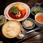 熊ヶ井旅館食堂 - 牛ハラミのビーフシチュー定食(週替わり限定)