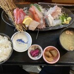 魚康 - おまかせ刺し盛り定食