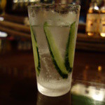 Bar anchor - 夏の定番キュウリのジントニック