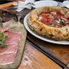 Trattoria e Pizzeria De salita 赤坂