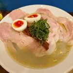 MUKAN78 - 特製！牡蠣塩らーめん