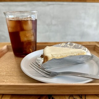 メイ コーヒー アンド ギャラリー_0