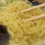 すぎのや本陣  - 麺アップ