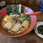 分田上 - ラーメン並盛り　高菜追加