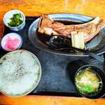 味処 まるたか - まぐろカマの煮付け定食