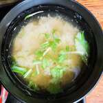 味処 まるたか - 味噌汁