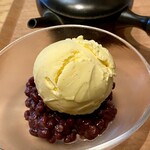 すすむ屋茶店 - アイスクリームぜんざい