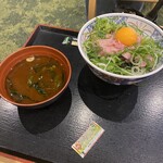 ザ・めしや - ネギトロ丼と赤だし
