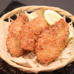 ビストロとんとろすぶた そら - 牡蠣フライ