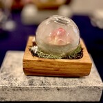 Stile Oma - Prosciutto and Green Apple
                      The smoky aroma is delightful! 
                      The refreshing apple is a perfect match!