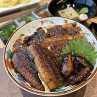 那古野 しば福や 名駅店 - しば福丼