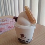 尾張名古屋 亀屋芳広 - 料理写真:あんこソフト