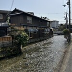 祇園饅頭 - 近くの白川