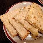 ナマステ - チーズナン