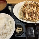 餃子食堂 つるかめ - 