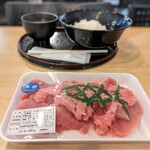 丸金 松岡商店 - 