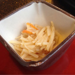栄太郎 - 小鉢はジャガイモの炒めもの