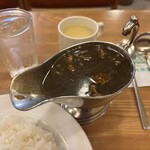 スマトラカレー 共栄堂 - ポーク ソース大盛り(アップ)