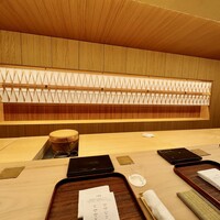 鮨 八咫烏 - 