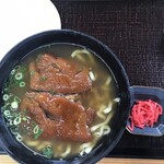 南部そば - てびちーそば、紅しょうが