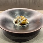 プルサーレ - 『”二年熟成メークイン自家製ニョッキ” ボロネーゼ』
      
      ・黒コショウ
      ・タレッジョのクリームソース
      ・ボロネーゼソース
      ・二年熟成メークインの自家製ニョッキ、百合根（月光？）も添えて