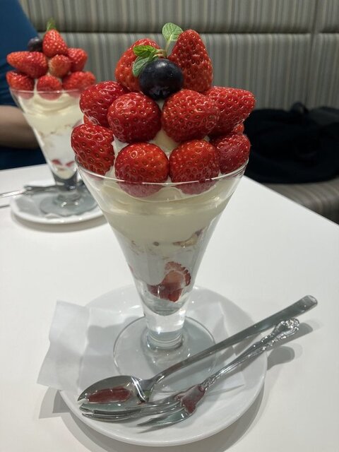 ムラハタ フルーツ パーラー 富山大和店 （MURAHATA FRUITS