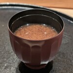 神田錦町 鮨たか晴 - 赤出汁（シジミ）