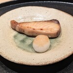 神田錦町 鮨たか晴 - 鰆の幽庵焼き