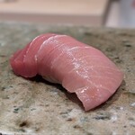 神田錦町 鮨たか晴 - 中トロ