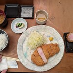 とんかつひなた - 特選ロースカツ＋シキンボかつ