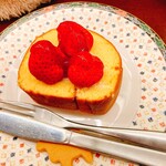 森のらくだ - いちごロール