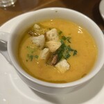 キュイ　ラルドワーズ - 海老香るにんじんポタージュ