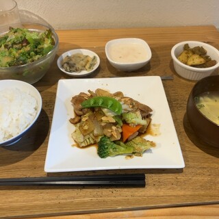 キッチン めめたおる_1