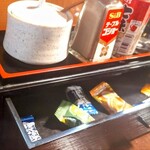 麺処 懐や - ここに飴ちゃん♪ﾜｶｯﾀ?