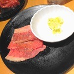 Yakiniku Kingu - 肉①