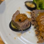 キッチン ブルー グローブ - 茄子の上へテリーヌ