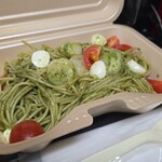 キッチン ブルー グローブ - 青森県産ベビーホタテ、クリームチーズ、トマト