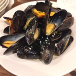 Bistro Hutte - 