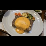 キッチン ブルー グローブ - 昨年9月末、牛挽肉とイベリコ豚と里芋のテリーヌ　チェダーチーズとピンクペッパーのソース