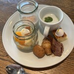 MORETHAN TAPAS LOUNGE - 