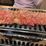 焼肉大衆酒場 真 肉焼屋 - 